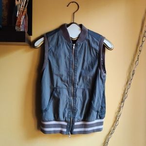H&M Sporty Chic Vest Size 8 US